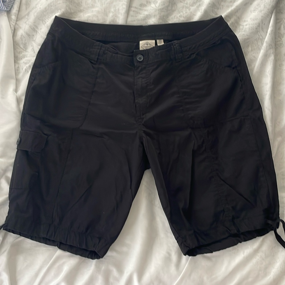 St. John’s Bay Size 18w Black Bermuda Shorts